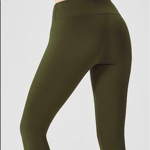 Fabletics mid rise 7/8 legging